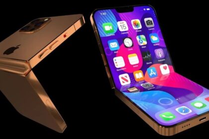 Apple Foldable iPhone Display